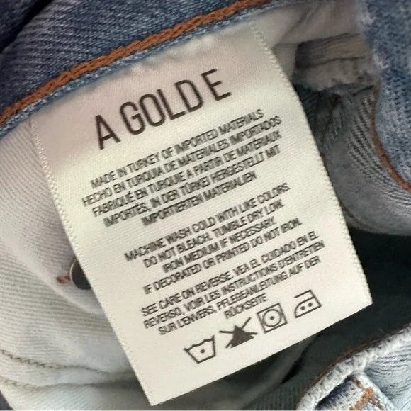 AGOLDE Dee Short in Digit Size 26 - Picture 3 of 7